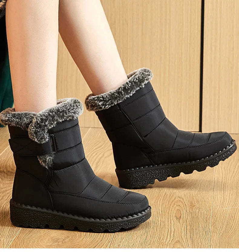 Waterproof snow boots