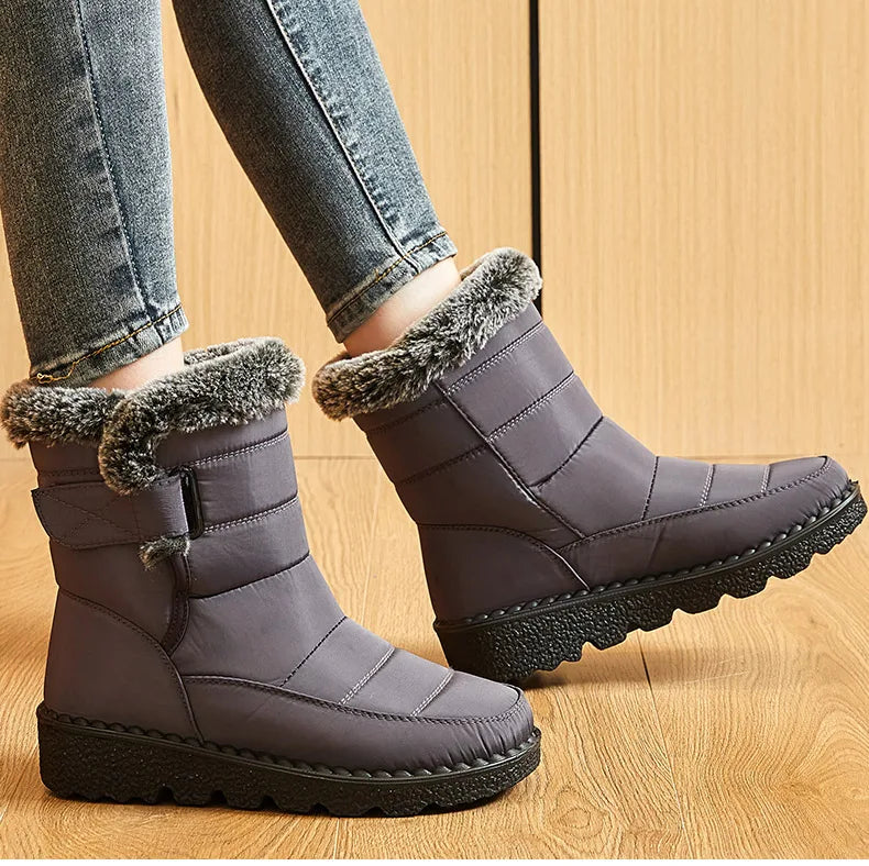 Waterproof snow boots